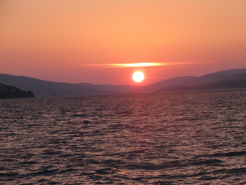 Apartment Sea&Sun Trogir Quarto foto